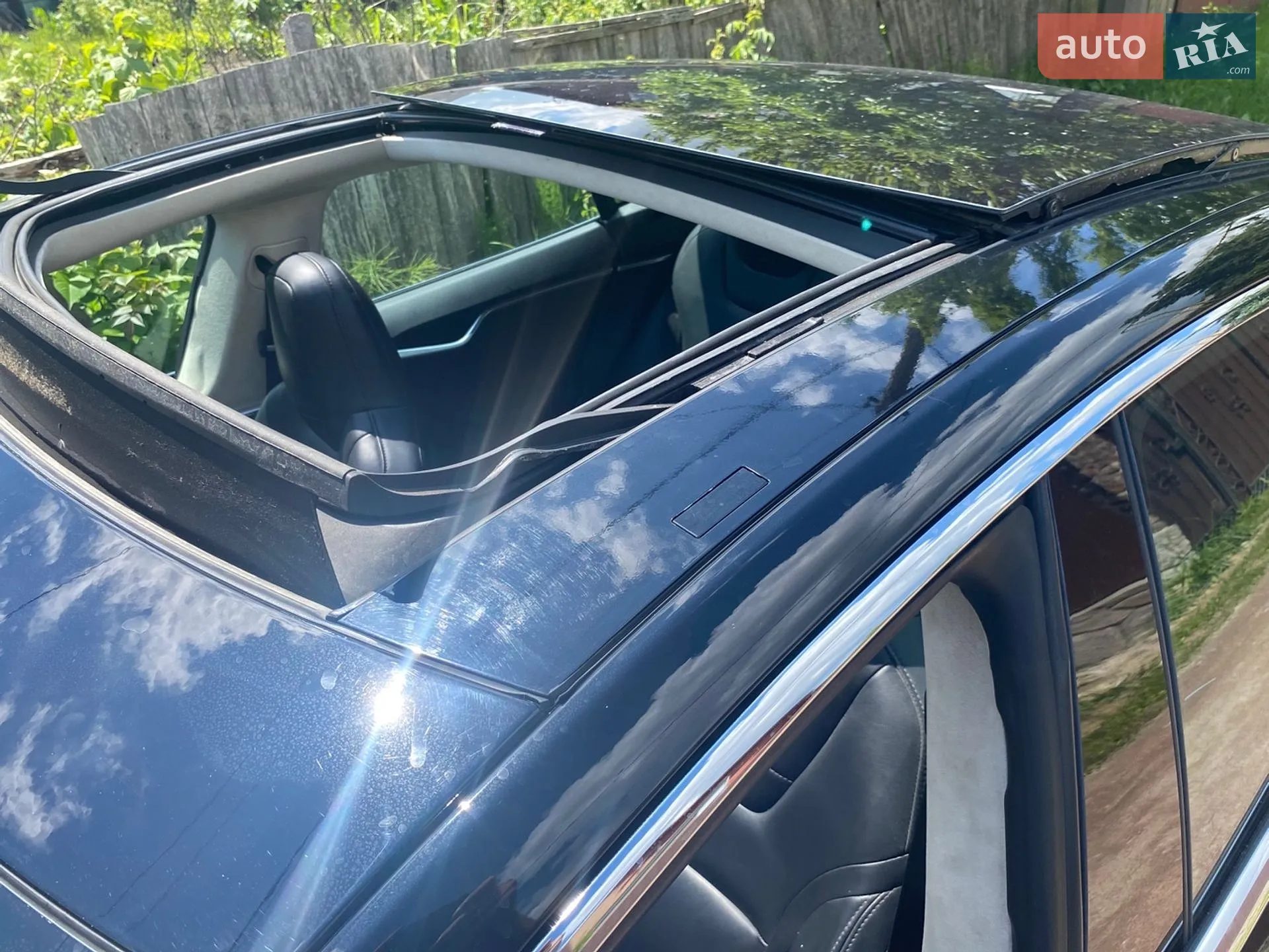 2015 Tesla Model S - мініатюра 31