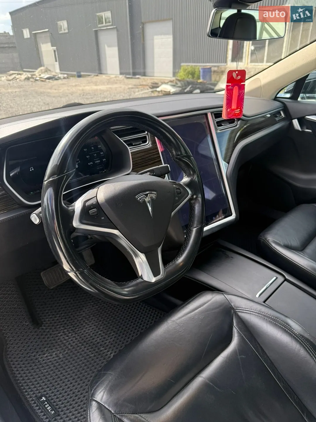 2016 Tesla Model S - мініатюра 26