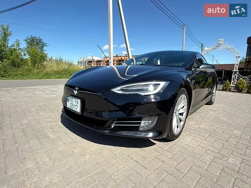 Tesla Model S