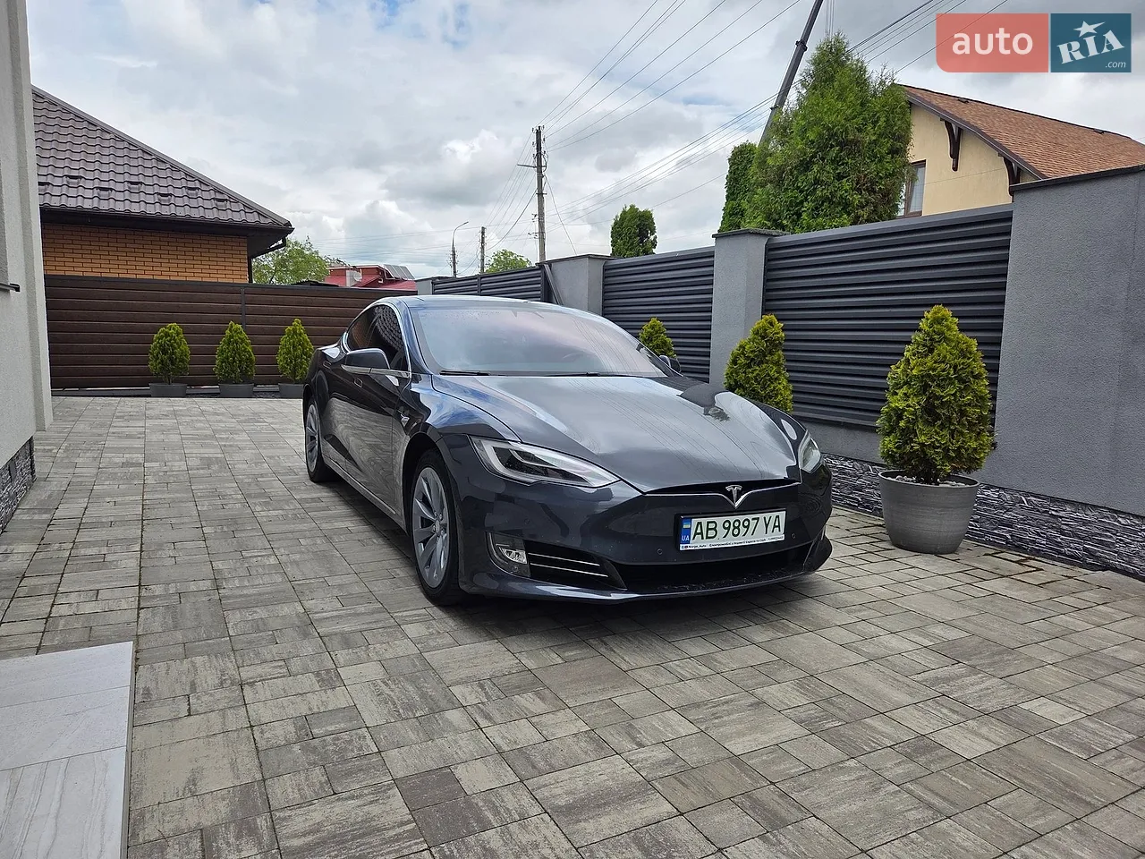 2017 Tesla Model S - мініатюра 27