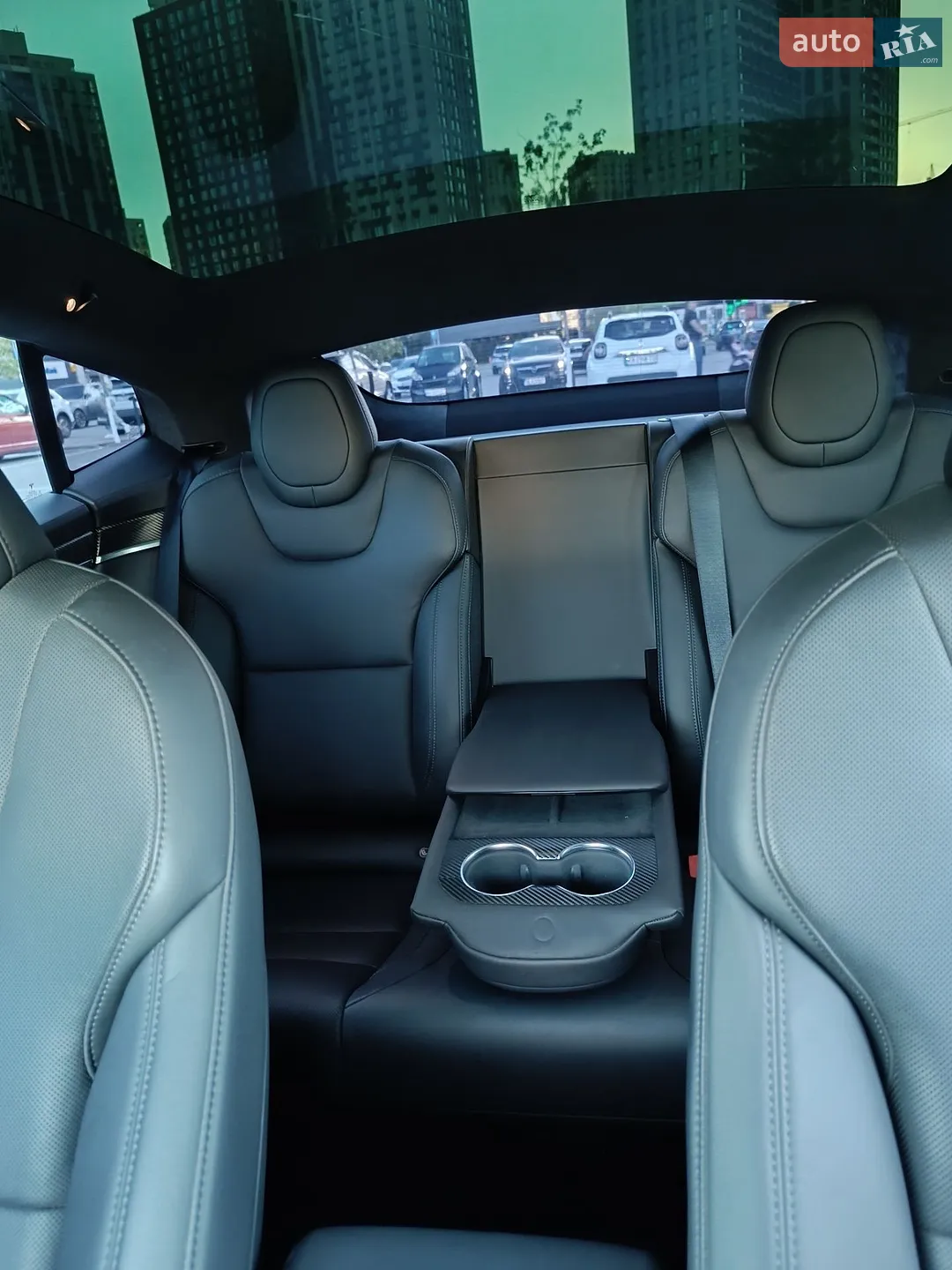 2022 Tesla Model S - мініатюра 5