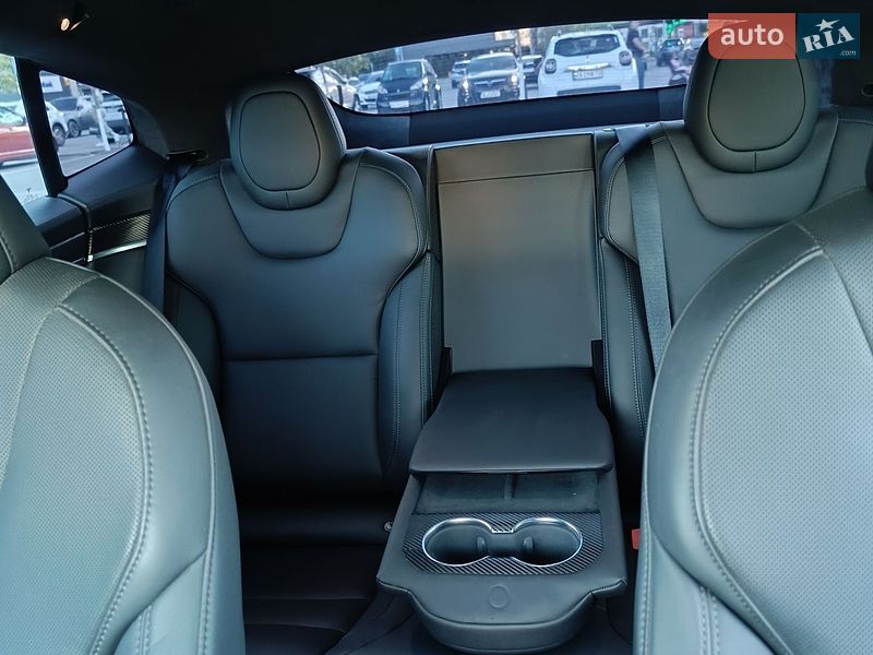 Лифтбек Tesla Model S 2022 в Киеве фото 5 Лифтбек Tesla Model S 2022 в Киеве