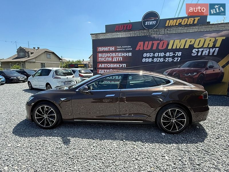 Ліфтбек Tesla Model S 2014 в Стрию фото 4 Ліфтбек Tesla Model S 2014 в Стрию