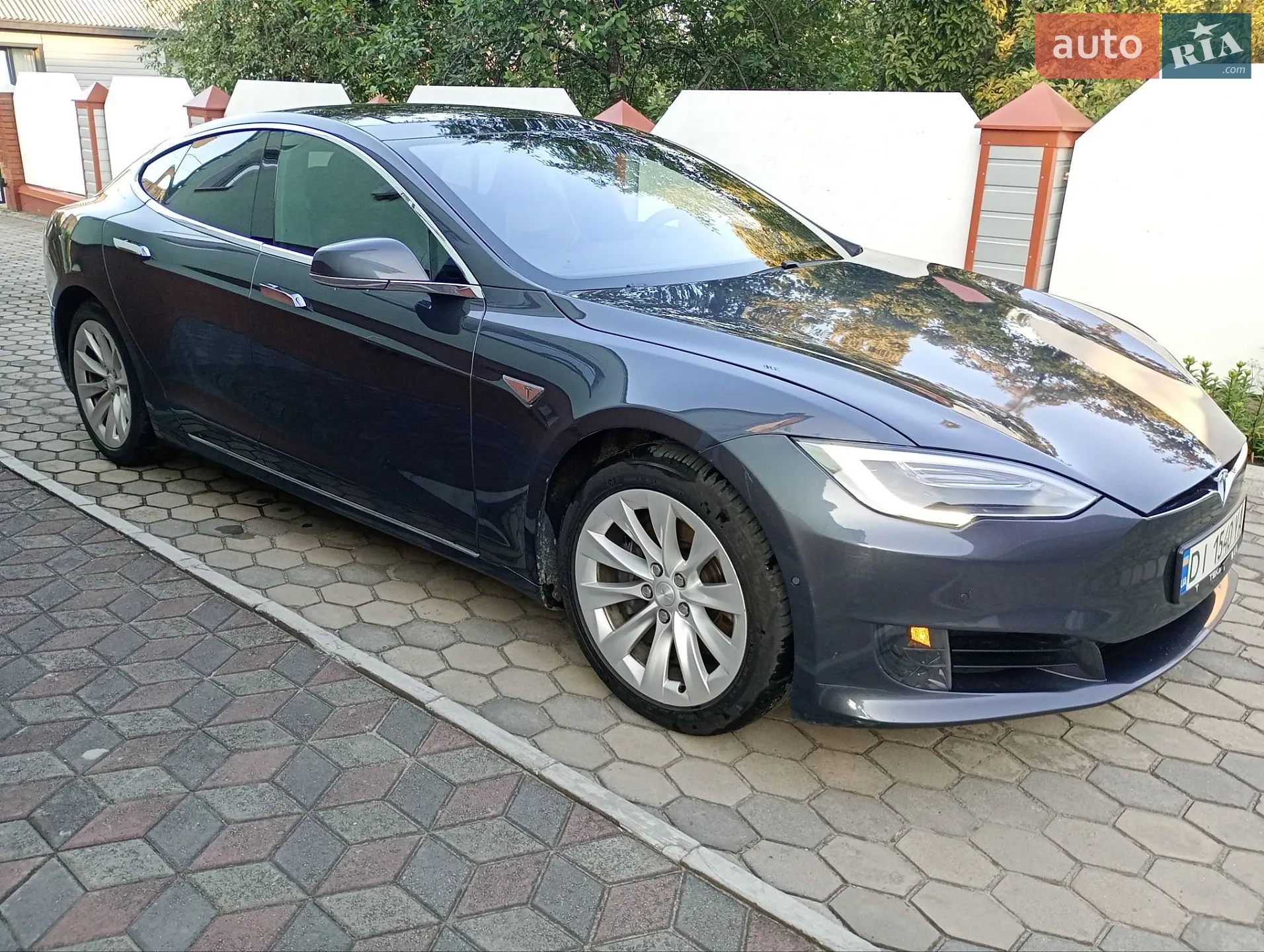 2016 Tesla Model S - мініатюра 4