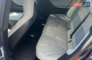 Ліфтбек Tesla Model S 2015 в Миколаєві
