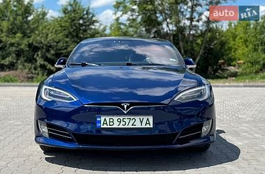 Ліфтбек Tesla Model S 2018 в Хмельницькому