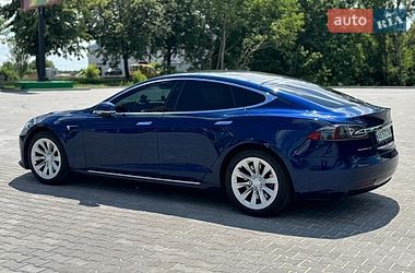 Ліфтбек Tesla Model S 2018 в Хмельницькому