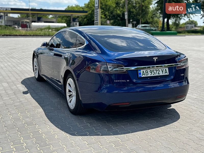 Ліфтбек Tesla Model S 2018 в Хмельницькому