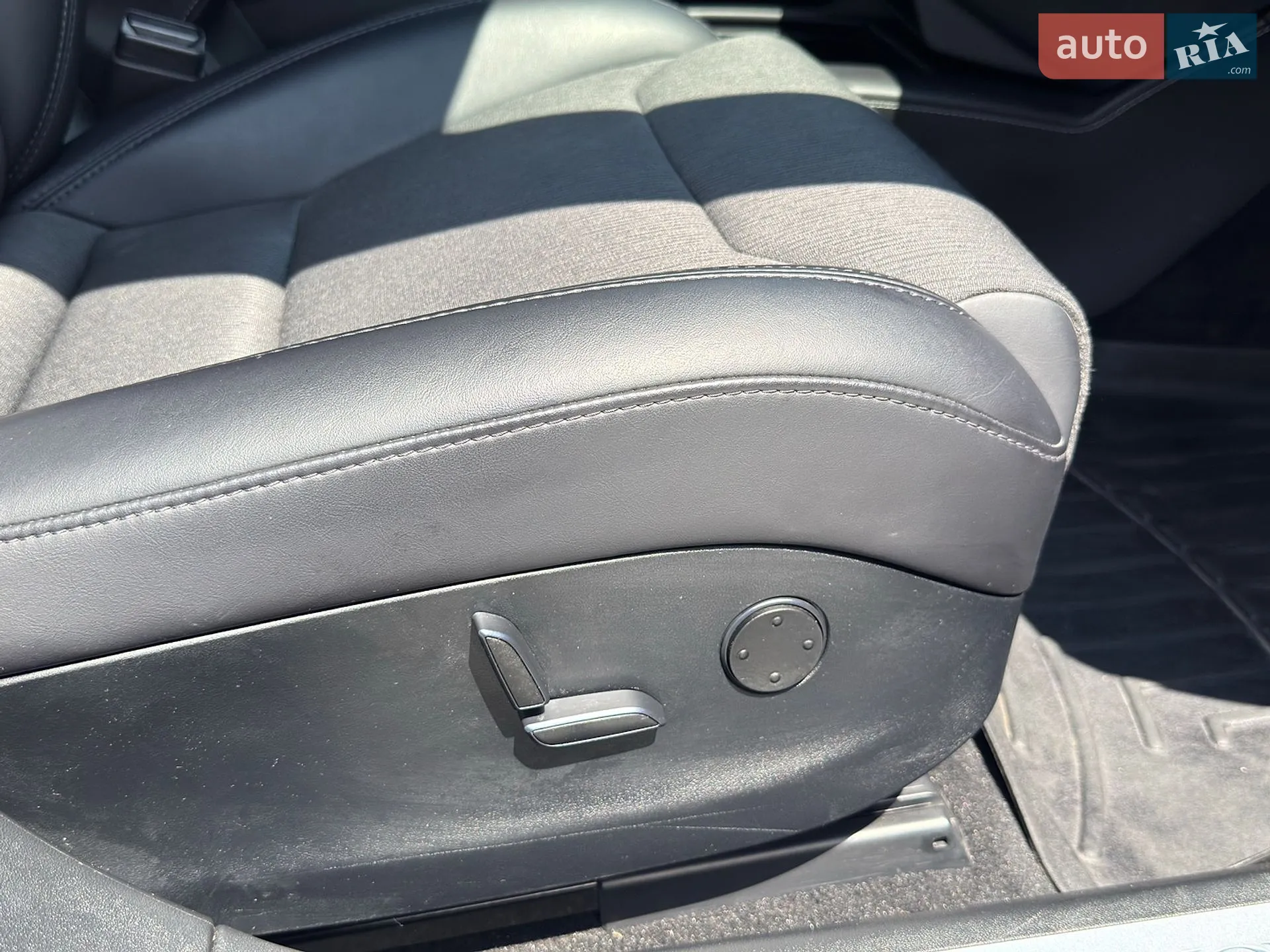 2018 Tesla Model S - мініатюра 18