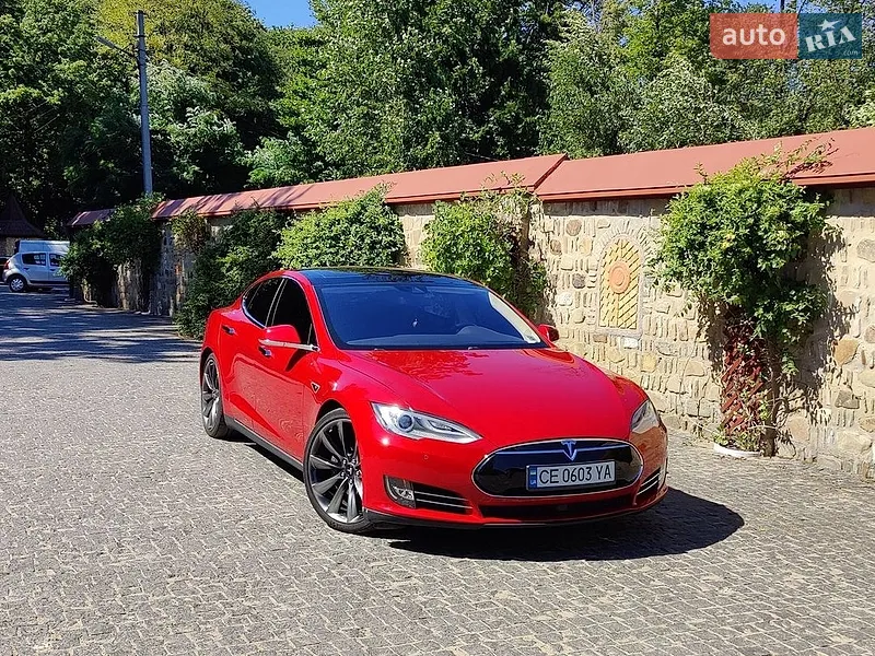 Tesla Model S