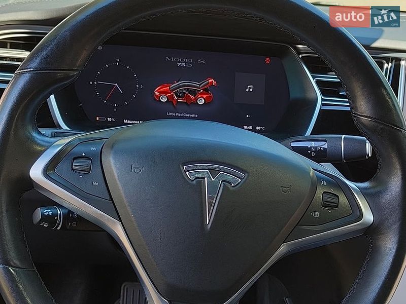 Ліфтбек Tesla Model S 2017 в Луцьку
