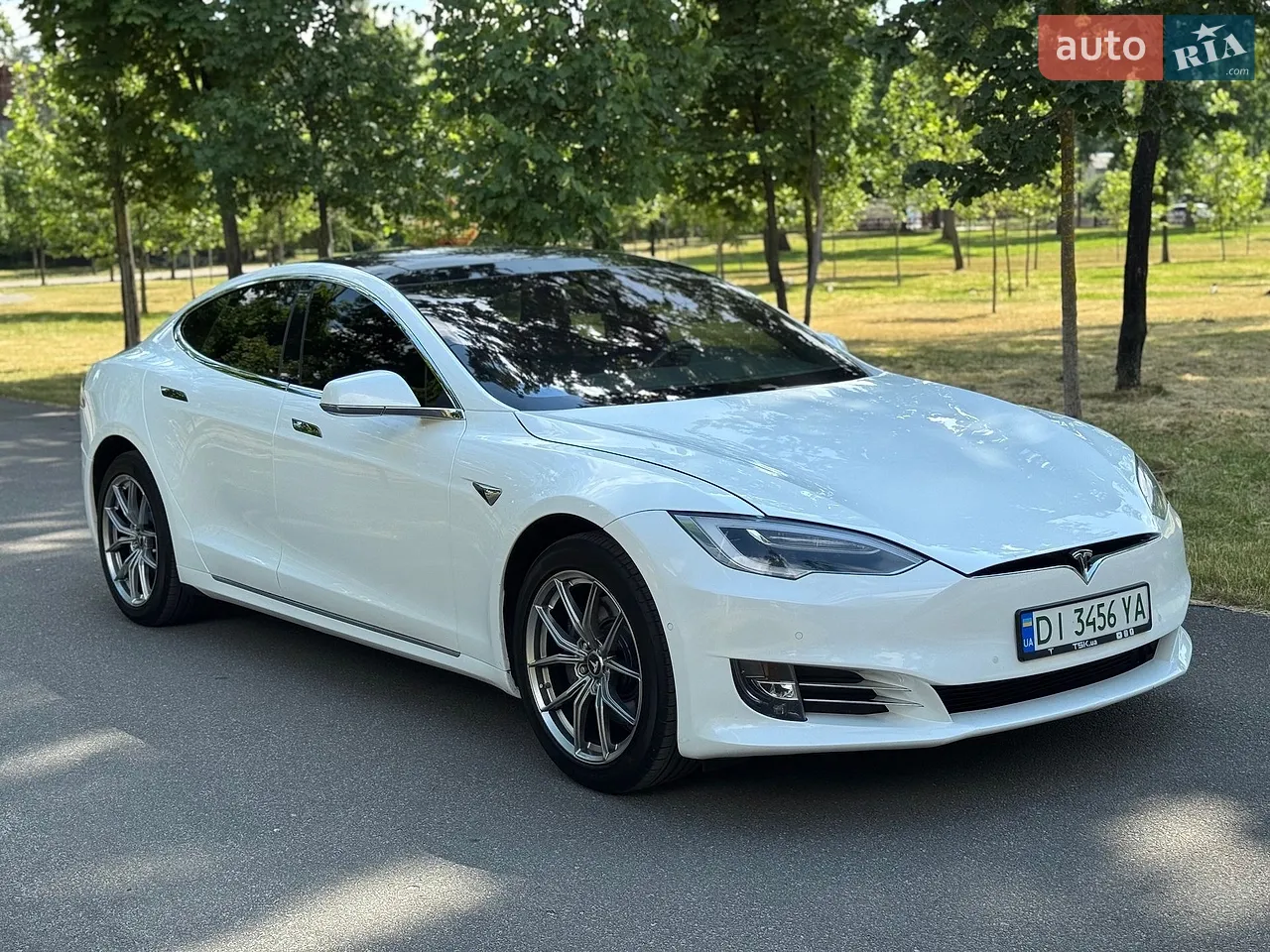 2017 Tesla Model S - мініатюра 23