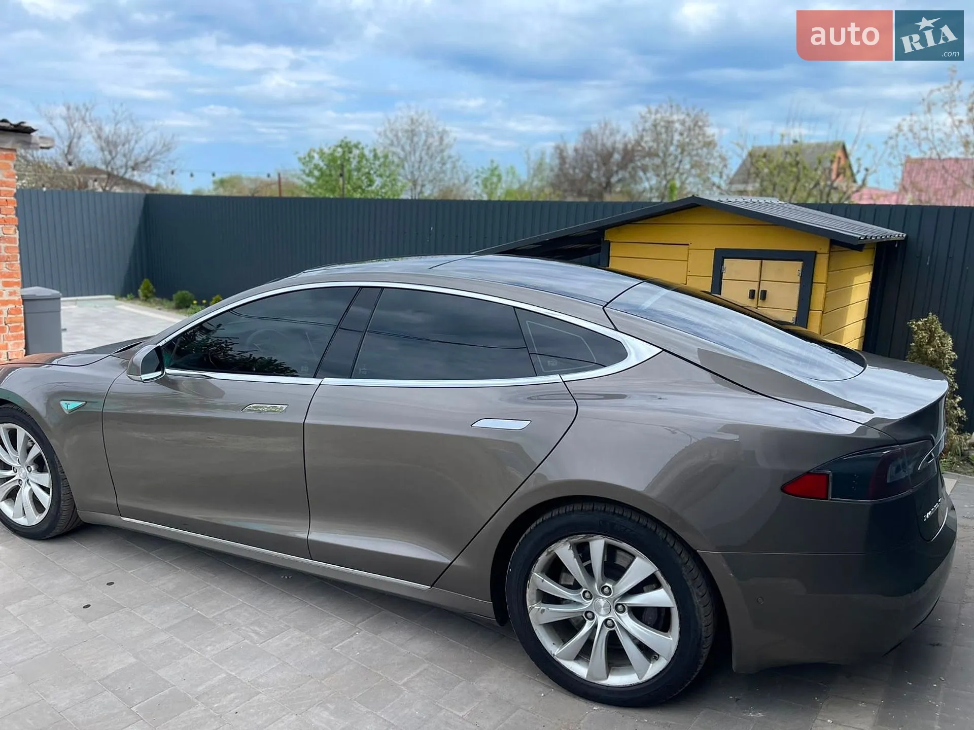 2016 Tesla Model S - мініатюра 24