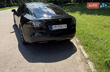 Ліфтбек Tesla Model S 2018 в Вінниці
