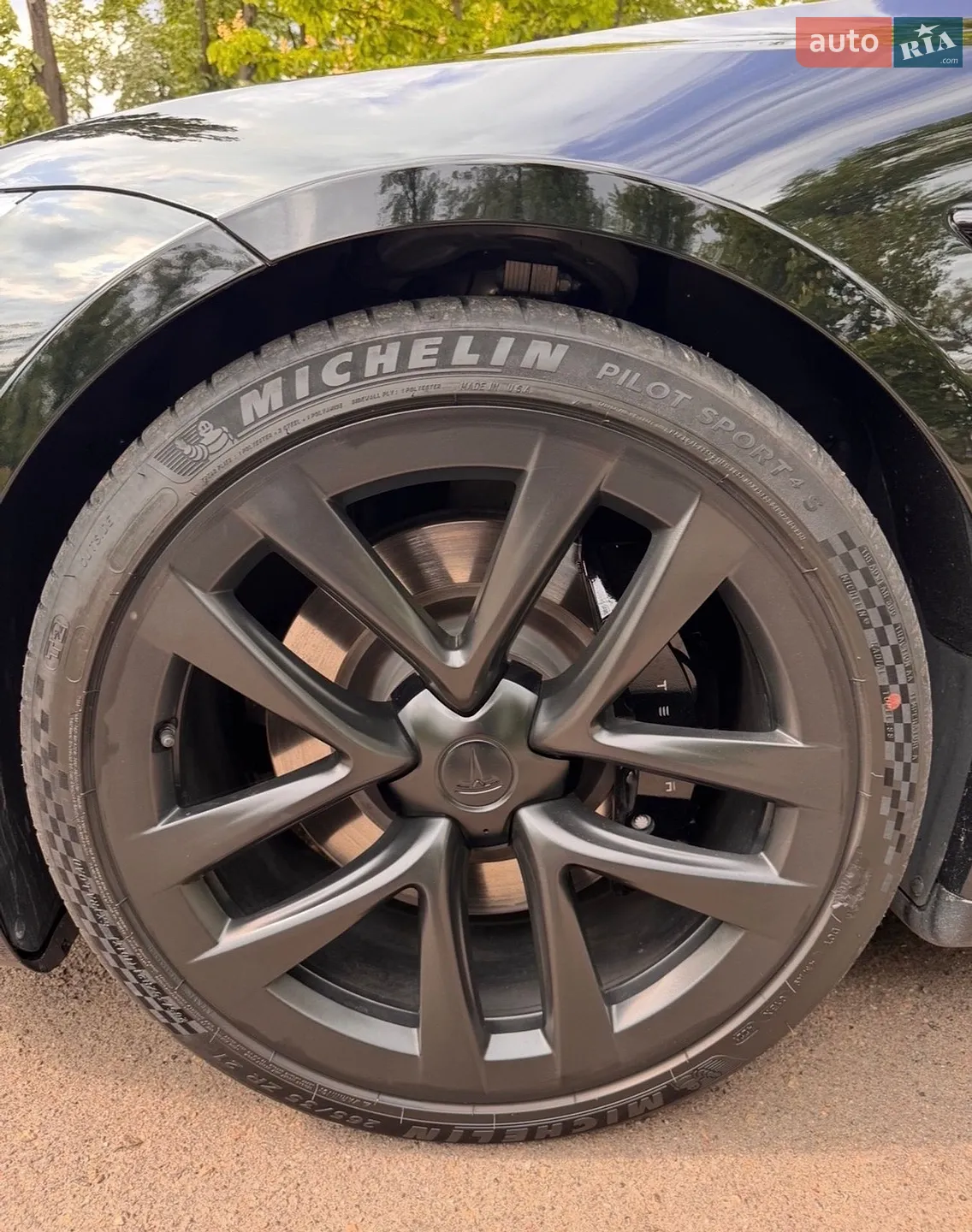 2022 Tesla Model S - мініатюра 23