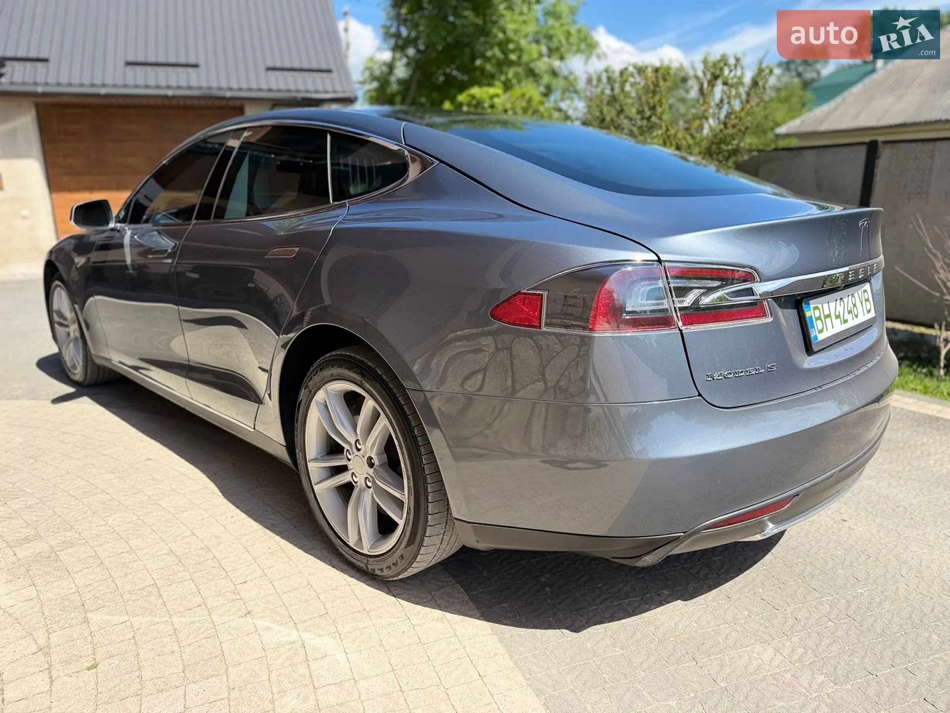 2013 Tesla Model S - мініатюра 4