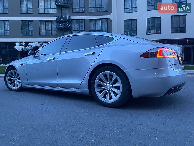 Tesla Model S 2016 Tesla Model S 2016