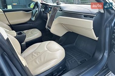 Ліфтбек Tesla Model S 2014 в Тернополі фото 44 Ліфтбек Tesla Model S 2014 в Тернополі