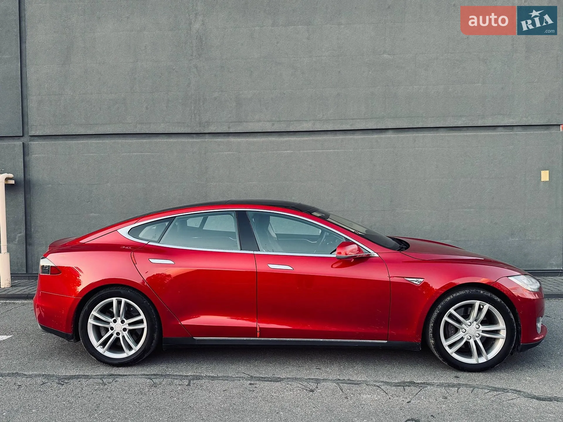 2014 Tesla Model S - мініатюра 10