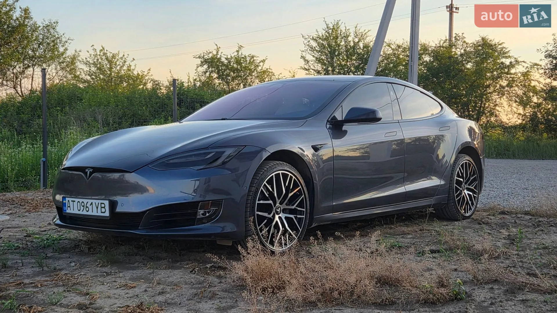 2020 Tesla Model S - мініатюра 35