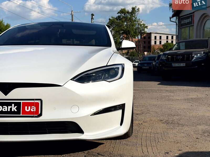 Лифтбек Tesla Model S 2022 в Виннице