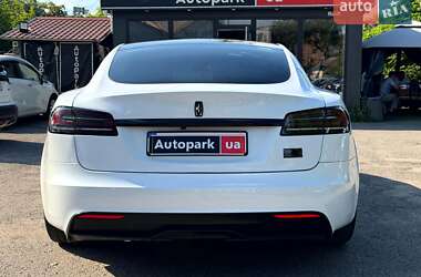 Лифтбек Tesla Model S 2022 в Виннице
