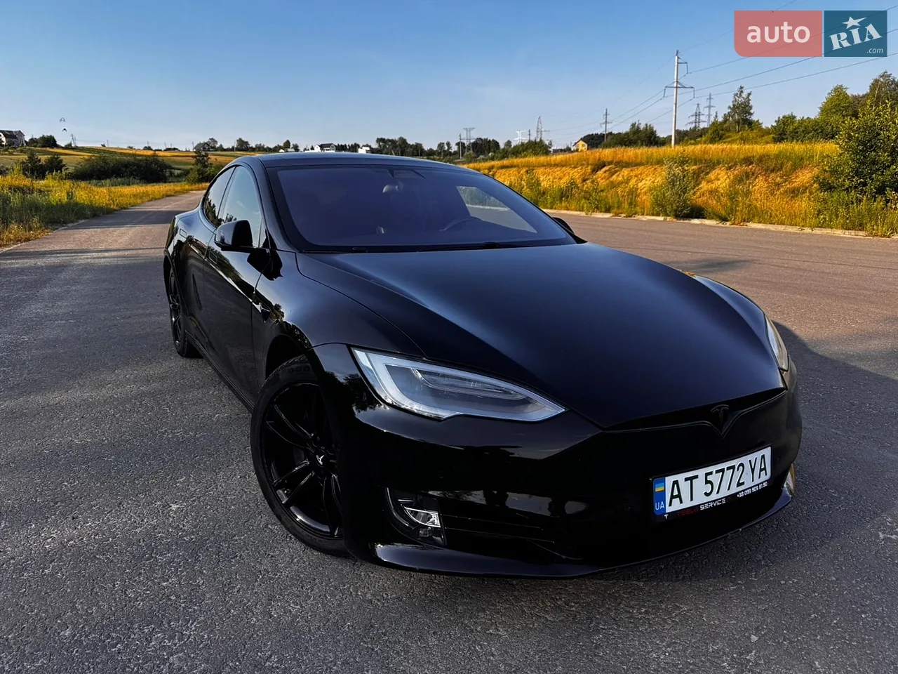 2023 Tesla Model Y - мініатюра 8