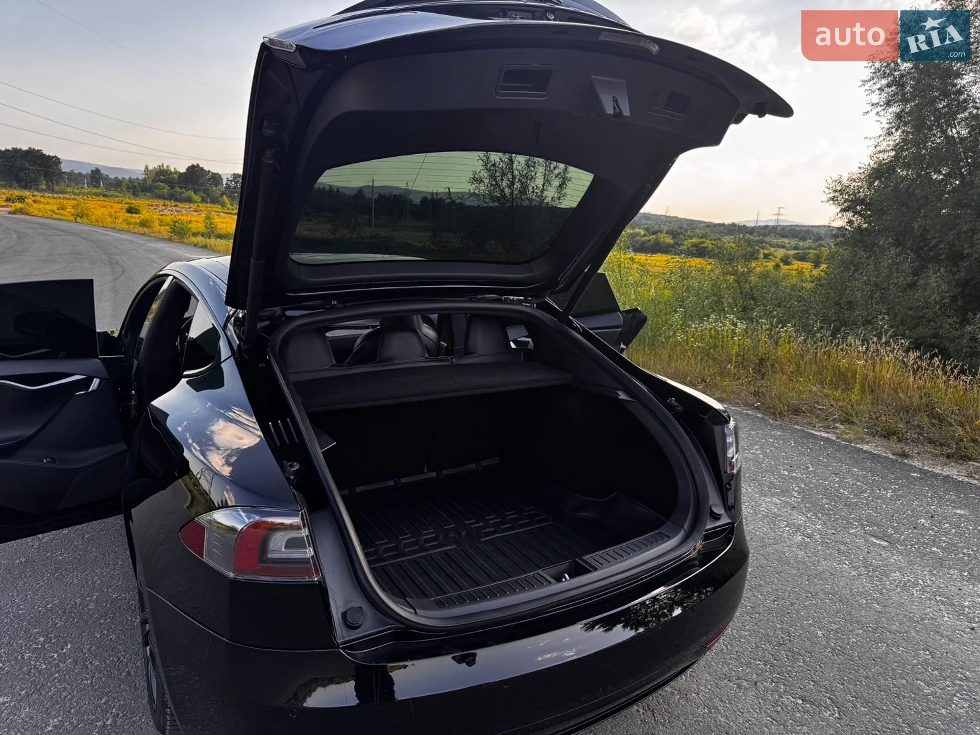 2018 Tesla Model S - мініатюра 16