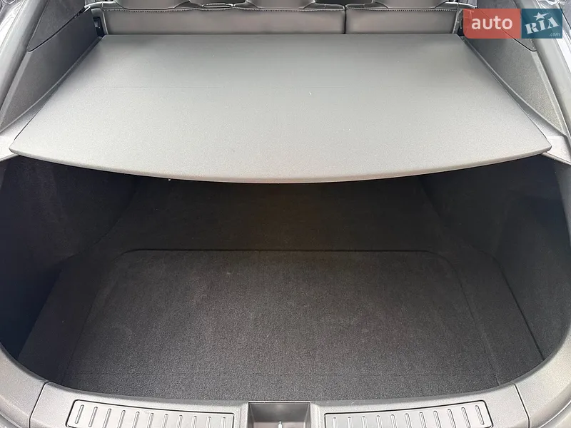 Tesla Model S 2018 VIN 5YJSA1E20JF297702 фото оголошення 37 з 115