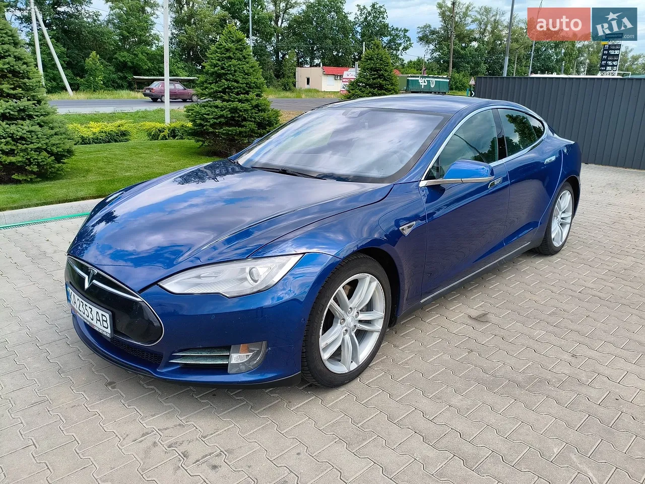 2015 Tesla Model S - мініатюра 19