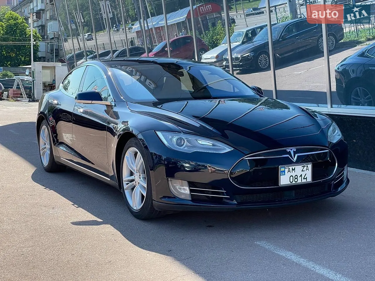 2015 Tesla Model S - мініатюра 14