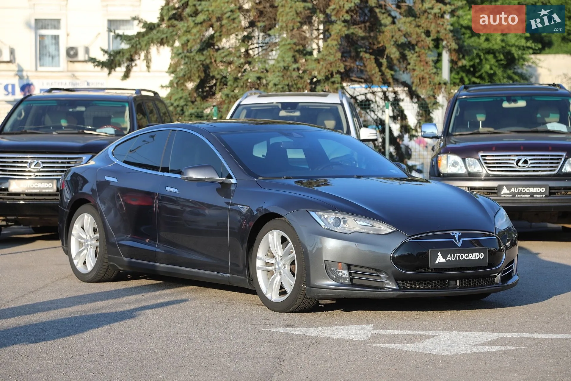 2015 Tesla Model S - мініатюра 3