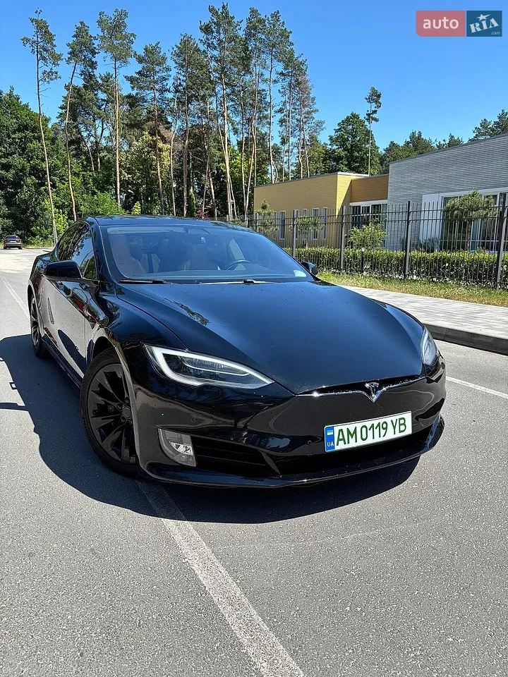 2015 Tesla Model S - мініатюра 31