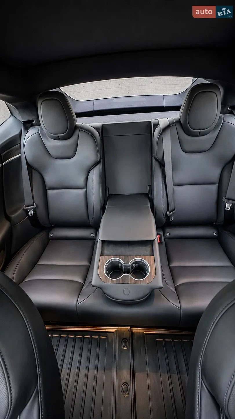 2022 Tesla Model S - мініатюра 10