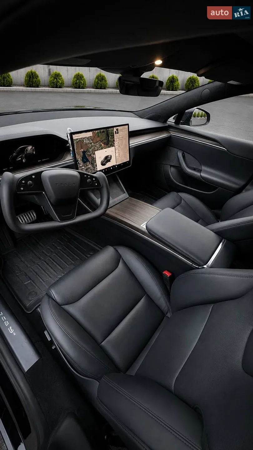 2022 Tesla Model S - мініатюра 12