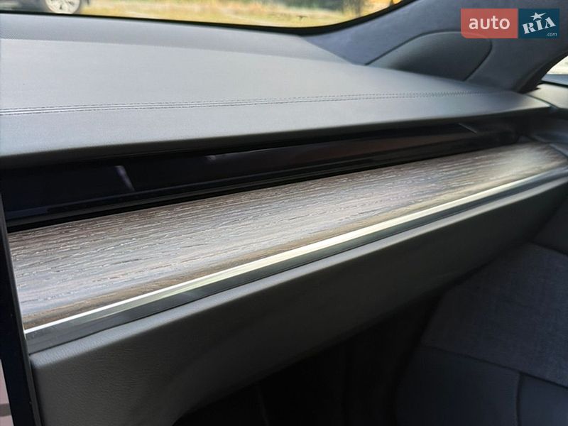 Лифтбек Tesla Model S 2021 в Самборе фото 42 Лифтбек Tesla Model S 2021 в Самборе