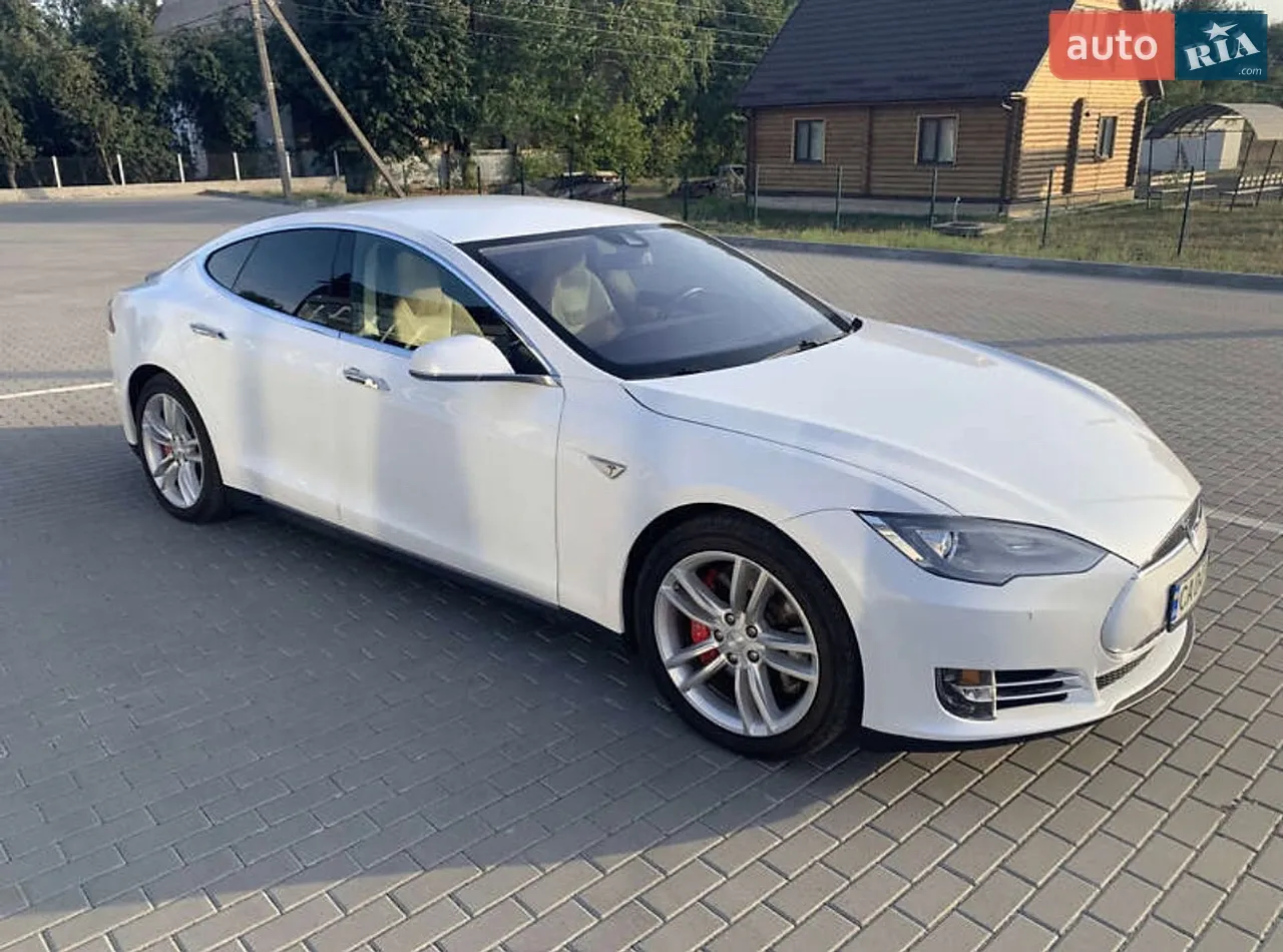 2014 Tesla Model S - мініатюра 12