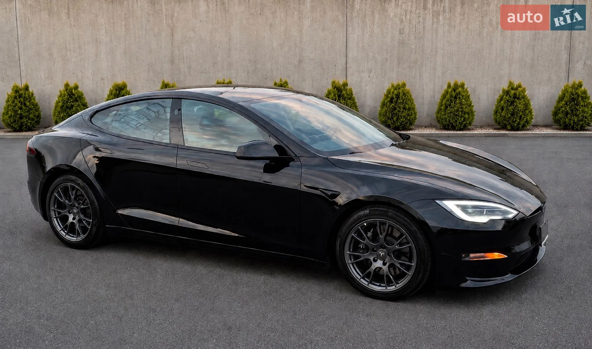 2022 Tesla Model S - мініатюра 5
