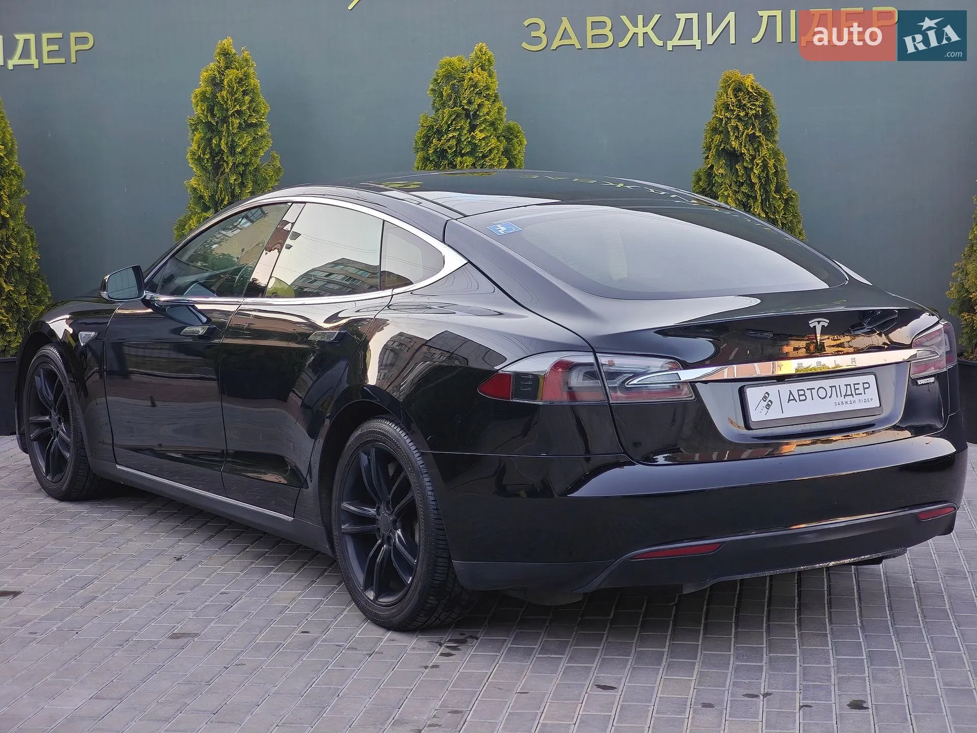 2013 Tesla Model S - мініатюра 16