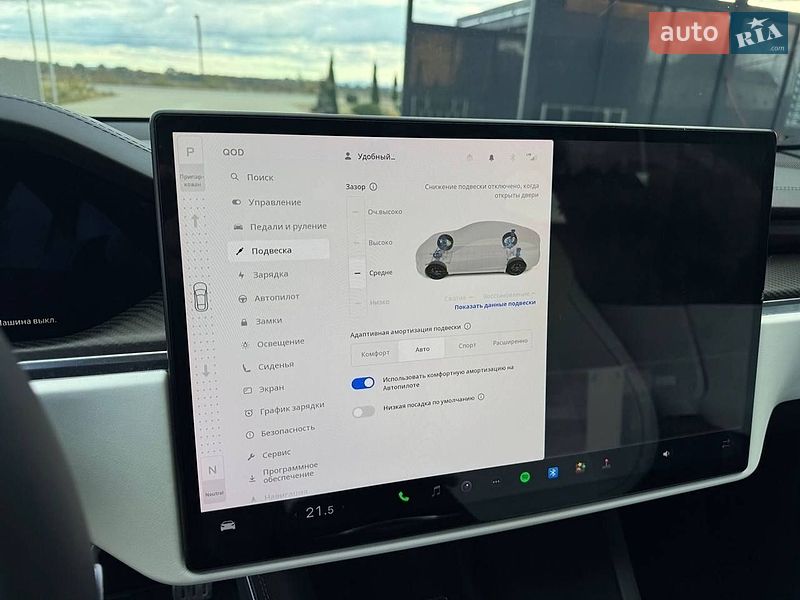 Ліфтбек Tesla Model S 2022 в Брошневі-Облозі