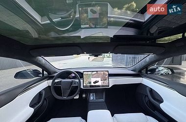 Ліфтбек Tesla Model S 2022 в Брошневі-Облозі