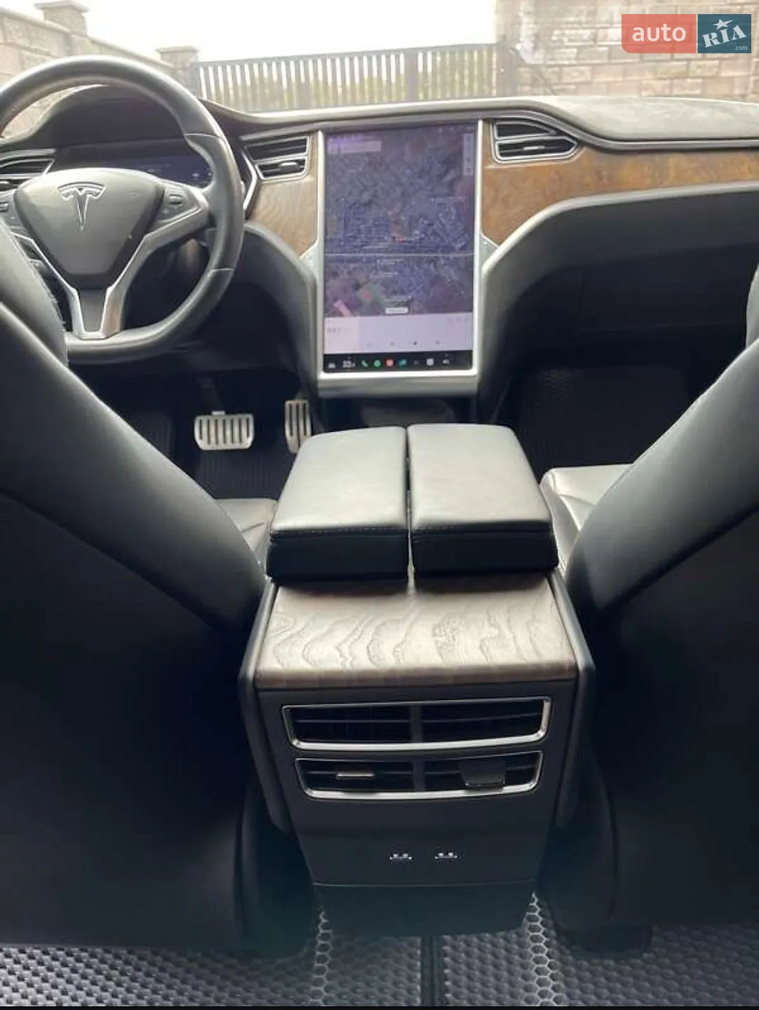 Tesla Model S 2017 VIN 5YJSA1E22HF195246 фото оголошення 26 з 32