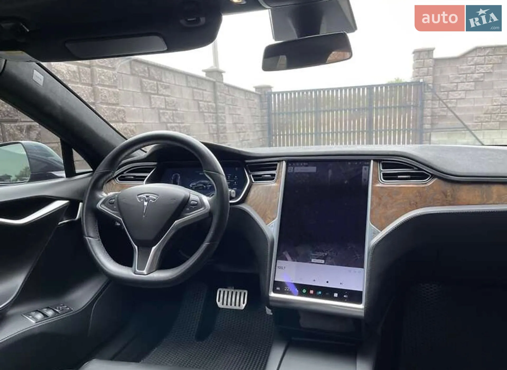 Tesla Model S 2017 VIN 5YJSA1E22HF195246 фото оголошення 20 з 32
