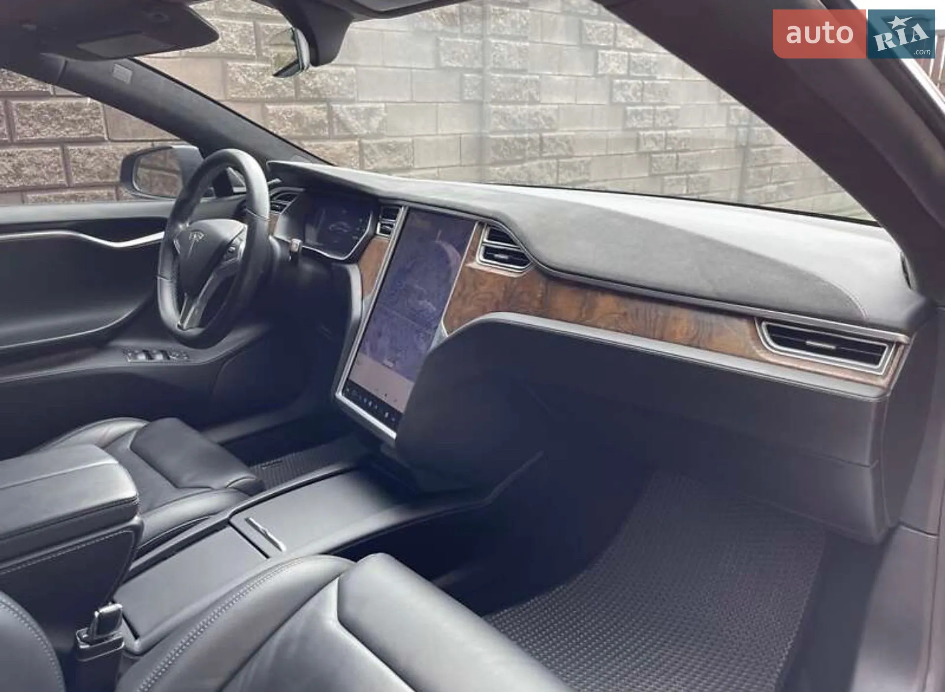 Tesla Model S 2017 VIN 5YJSA1E22HF195246 фото оголошення 22 з 32