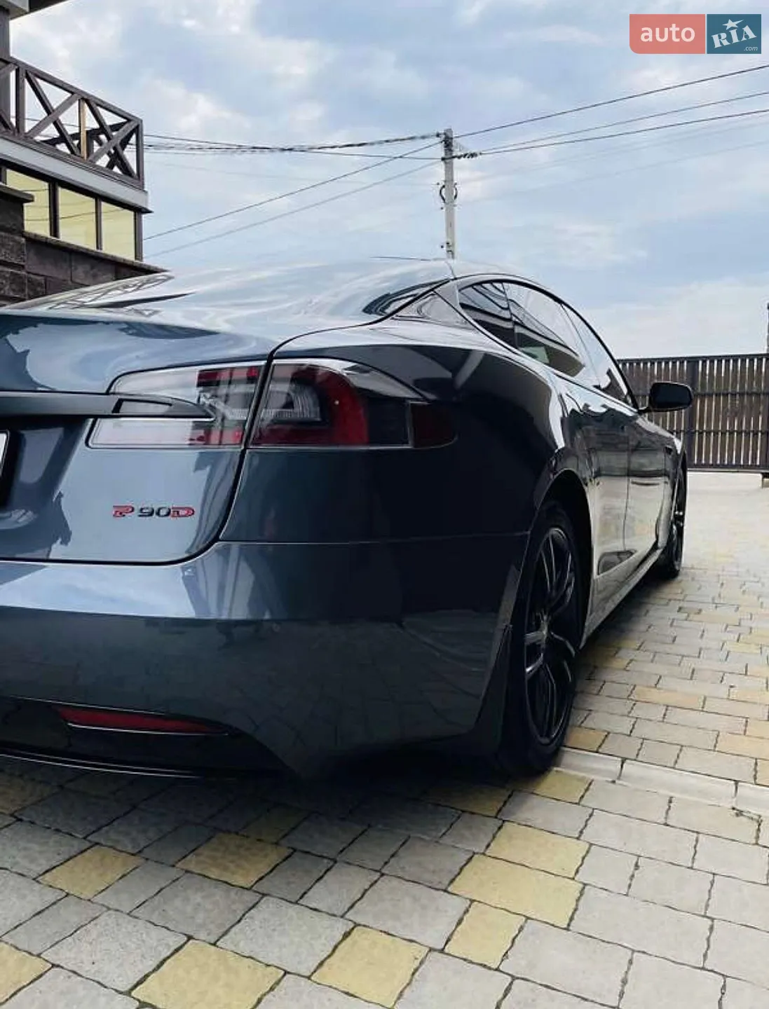 Tesla Model S 2017 VIN 5YJSA1E22HF195246 фото оголошення 12 з 32