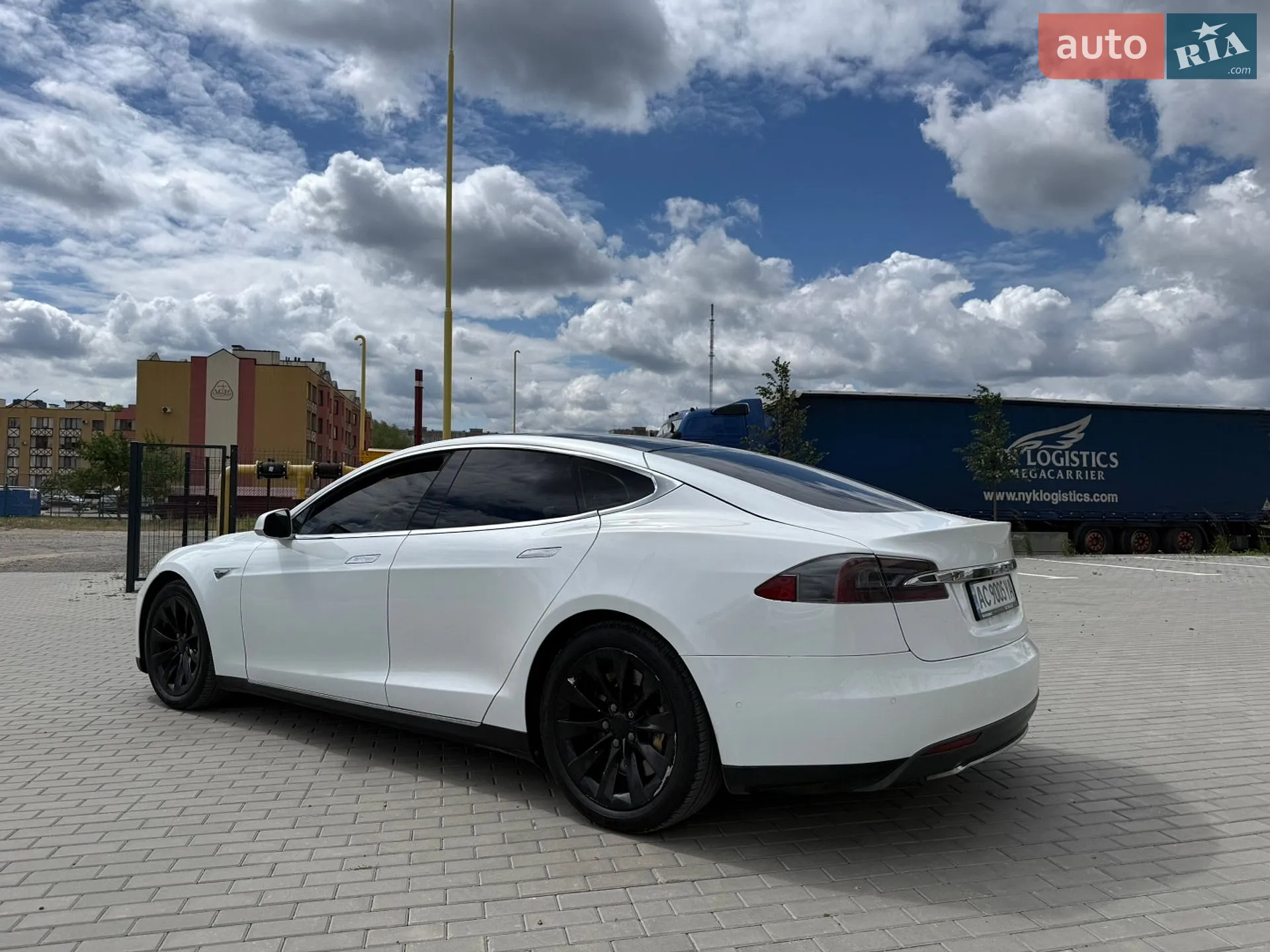 2016 Tesla Model S - мініатюра 7