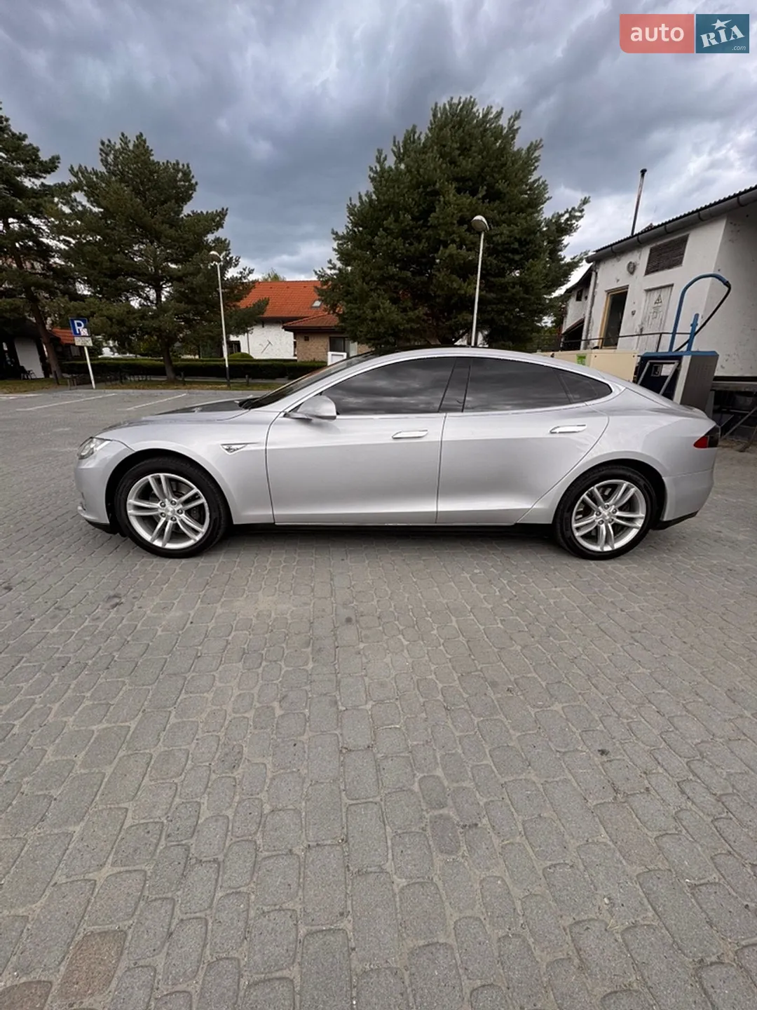 2013 Tesla Model S - мініатюра 2