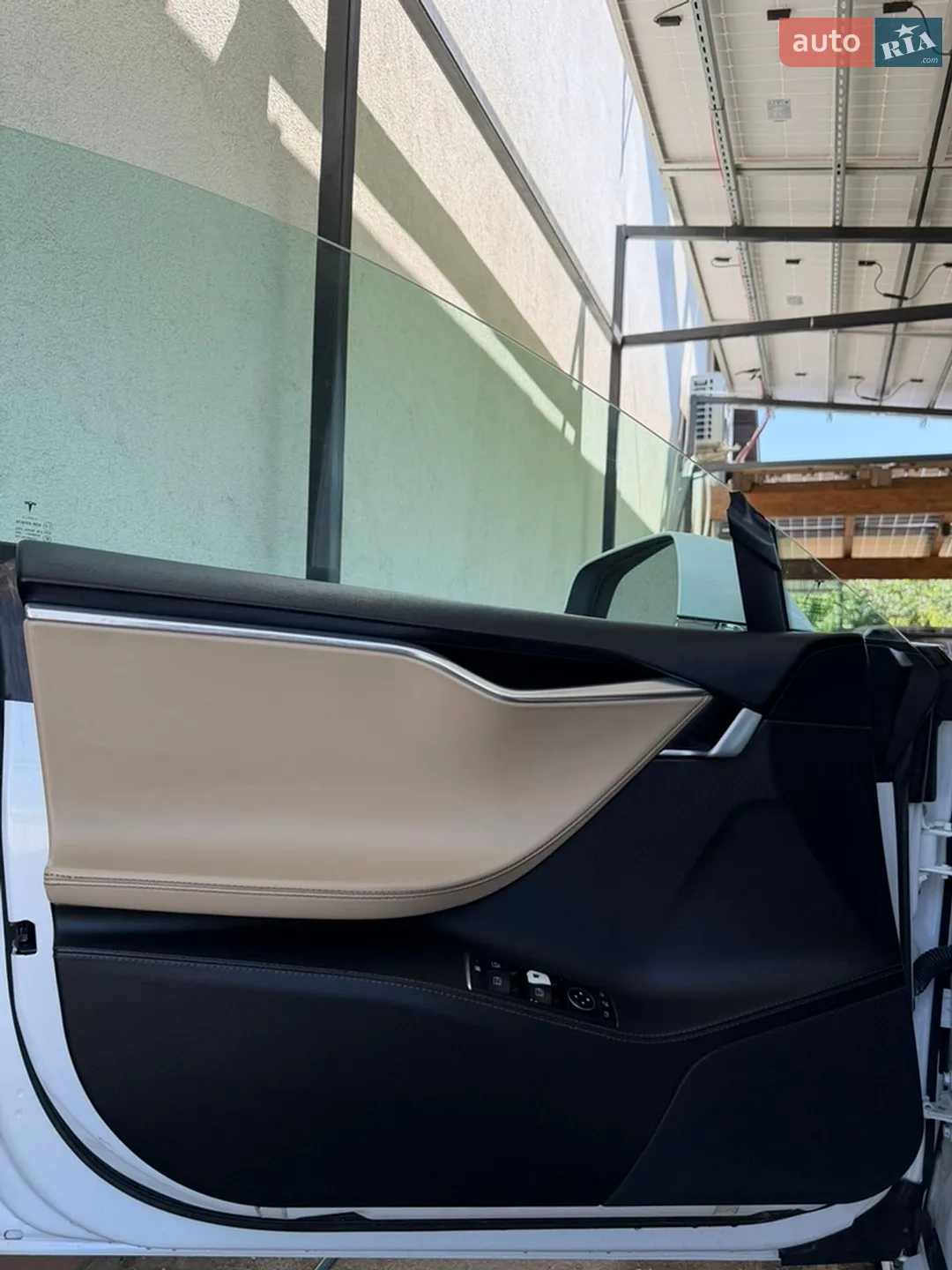 2015 Tesla Model S - мініатюра 11