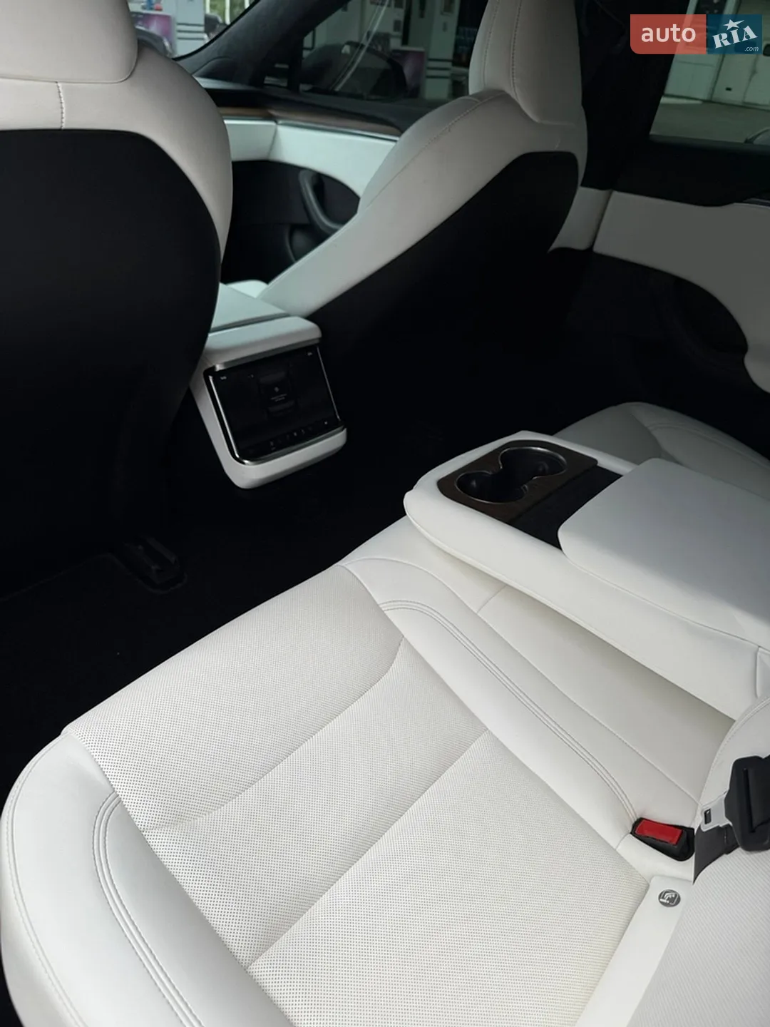 2023 Tesla Model S - мініатюра 17