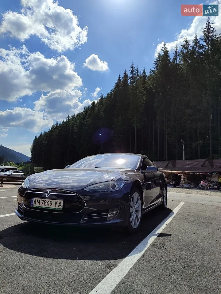 2015 Tesla Model S - мініатюра 32